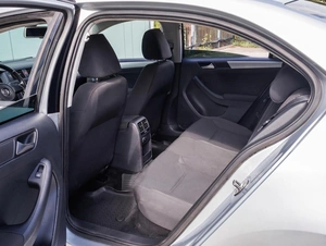 Седан Volkswagen Jetta 2012 года, 999000 рублей, Большой Сочи