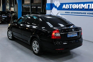 Универсал Skoda Octavia 2009 года, 658000 рублей, Солонцы