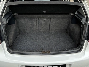 Хетчбэк Volkswagen Golf 2011 года, 799000 рублей, Кропоткин