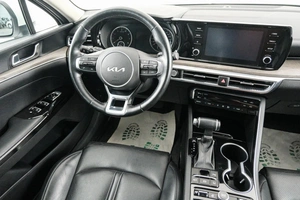 Седан Kia K5 2021 года, 2499000 рублей, Красноярск