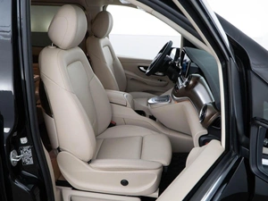 Минивэн Mercedes-benz V-класс 2024 года, 9799999 рублей, Москва