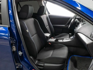 Хетчбэк Mazda 3 2012 года, 1049000 рублей, Тюмень