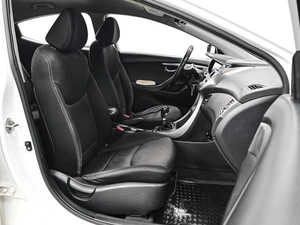 Седан Hyundai Elantra 2013 года, 938000 рублей, Ставрополь