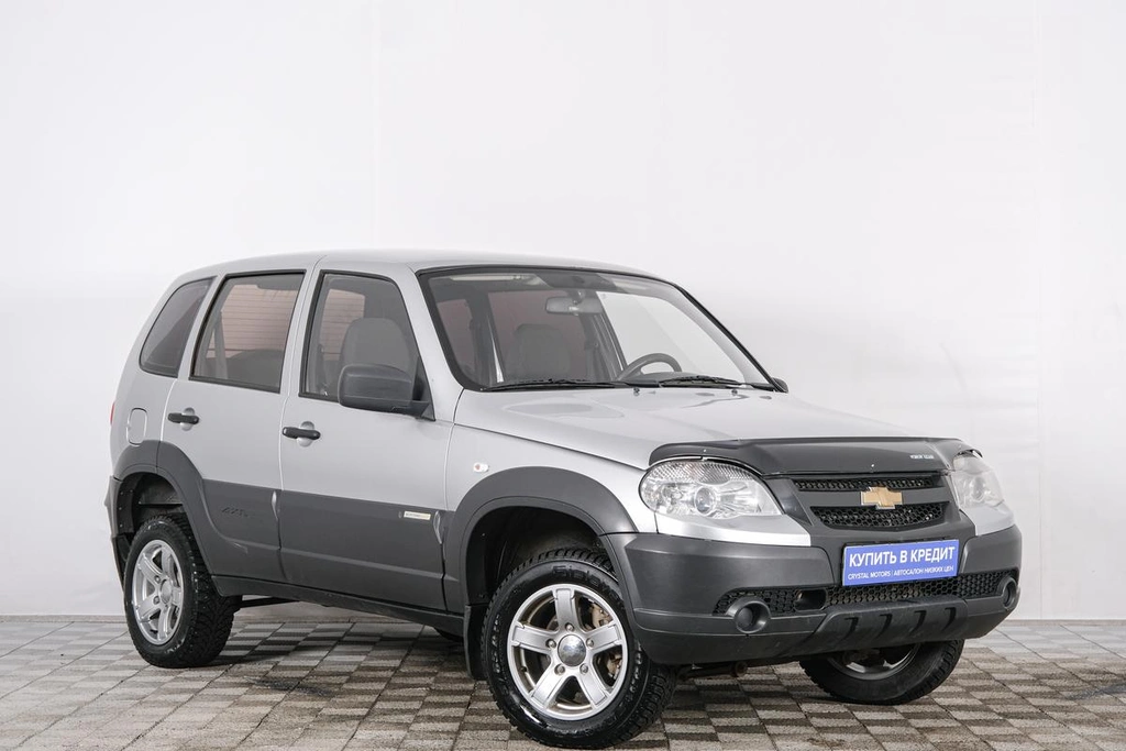 Внедорожник Chevrolet Niva 2013 года, 569000 рублей, Красноярск