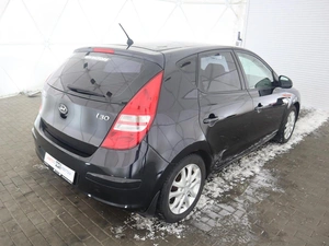 Хэтчбек Hyundai i30 2009 года, 660000 рублей, Орёл