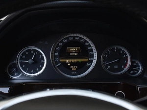 Седан Mercedes-benz E-класс 2013 года, 1715000 рублей, Краснодар
