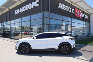 Внедорожник Changan UNI-T 2023 года, 2620000 рублей, Мирное