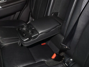 Внедорожник Land Rover Discovery Sport 2015 года, 1930111 рублей, Тверь