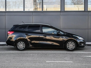 Универсал Kia Ceed 2013 года, 899000 рублей, Кирилловка