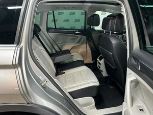 Внедорожник Volkswagen Tiguan 2018 года, 3359200 рублей, Красноярск