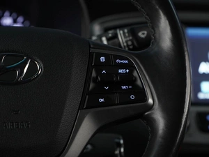 Седан Hyundai Solaris 2019 года, 1399046 рублей, Москва