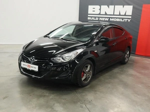 Седан Hyundai Elantra 2013 года, 1030000 рублей, Курск