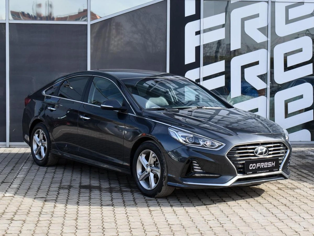 Седан Hyundai Sonata 2018 года, 1855000 рублей, Краснодар