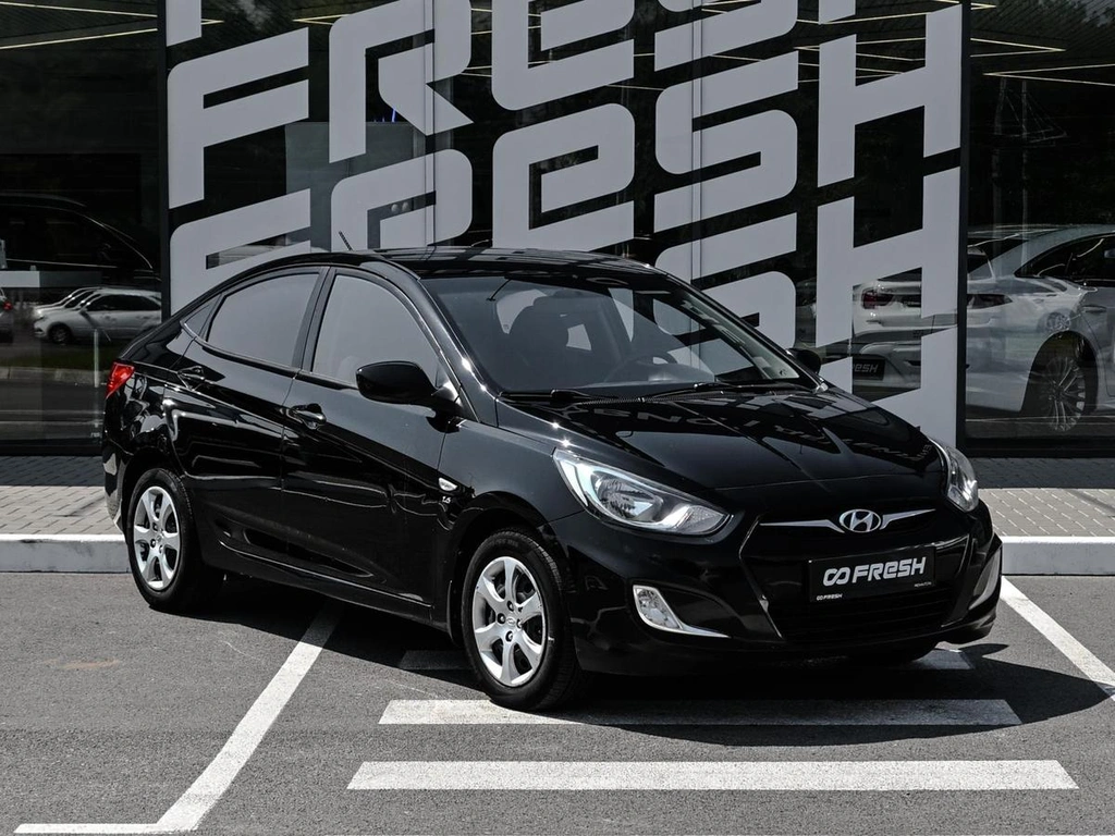 Седан Hyundai Solaris 2013 года, 899000 рублей, Волгоград