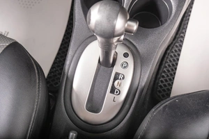 Хетчбэк Nissan Note 2015 года, 949000 рублей, Томск