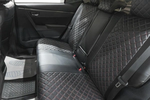 Седан Toyota Corolla 2013 года, 1359000 рублей, Новокузнецк