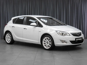 Хетчбэк Opel Astra 2012 года, 699000 рублей, Тюмень