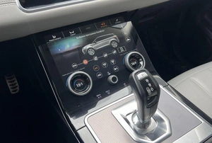 Внедорожник Land Rover Range Rover Evoque 2019 года, 3690000 рублей, Солонцы