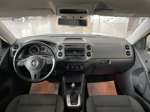 Внедорожник Volkswagen Tiguan 2014 года, 1147000 рублей, Солонцы