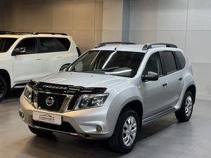 Внедорожник Nissan Terrano 2017 года, 1237000 рублей, Красноярск