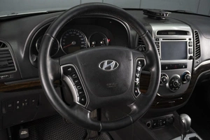 Внедорожник Hyundai Santa Fe 2012 года, 1430000 рублей, Омск
