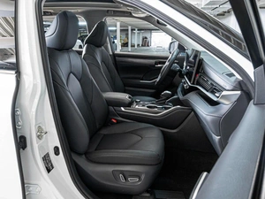 Внедорожник Toyota Highlander 2025 года, 5999000 рублей, Ставрополь