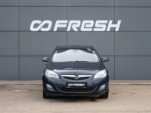 Хетчбэк Opel Astra 2011 года, 695000 рублей, Краснодар