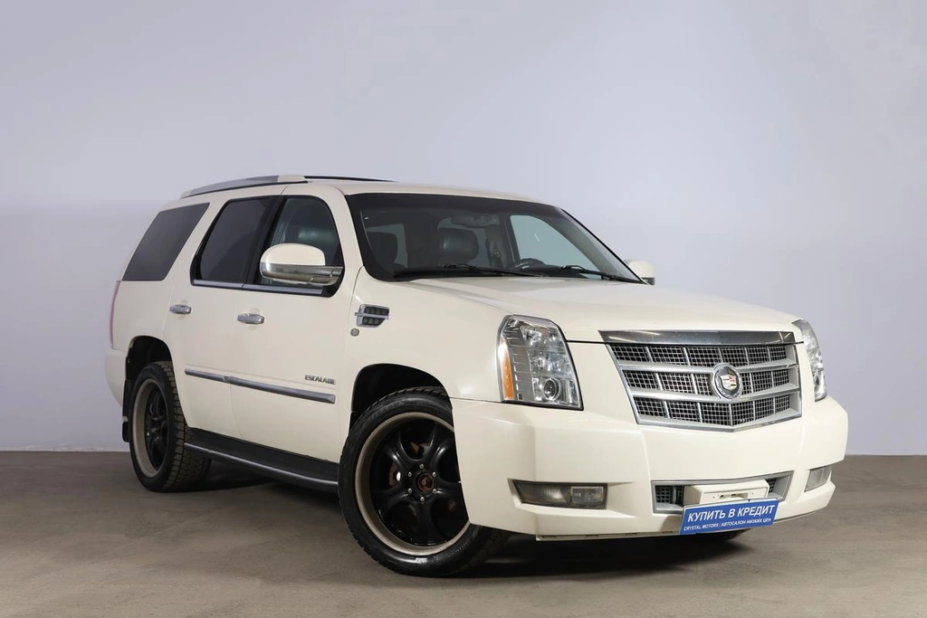 Внедорожник Cadillac Escalade 2013 года, 2249000 рублей, Новосибирск