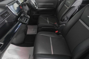 Минивэн Honda Stepwgn 2017 года, 2249000 рублей, Кемерово