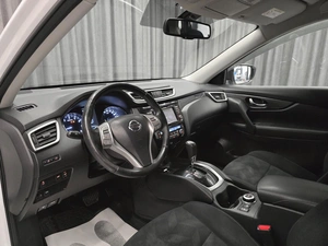 Внедорожник Nissan X-Trail 2017 года, 1790000 рублей, Красноярск