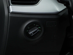 Лифтбек Skoda Rapid 2021 года, 1599050 рублей, Москва