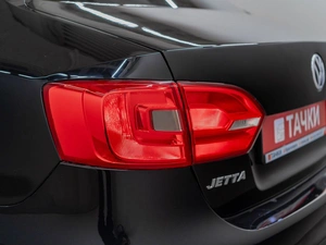 Седан Volkswagen Jetta 2014 года, 895000 рублей, Красноярск