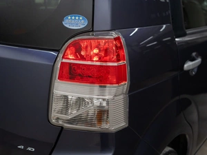 Минивэн Toyota Spade 2012 года, 1000000 рублей, Красноярск