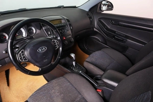 Хетчбэк Kia Ceed 2008 года, 629000 рублей, Пермь