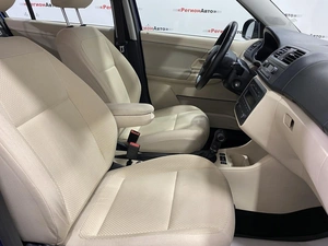 Универсал Skoda Fabia 2011 года, 695000 рублей, Красноярск