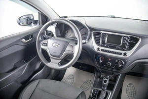 Седан Hyundai Solaris 2018 года, 1429000 рублей, Пермь