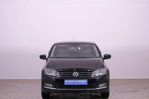 Седан Volkswagen Polo 2017 года, 1039000 рублей, Омск