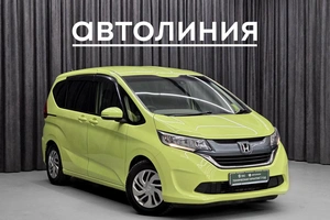 Минивэн Honda Freed 2017 года, 1320000 рублей, Красноярск
