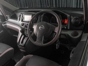 Фургон Nissan NV200 2010 года, 1179000 рублей, Тюмень