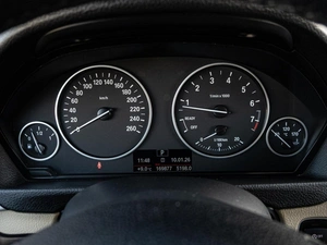 Седан BMW 3 серия 2015 года, 1850000 рублей, Краснодар