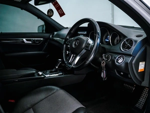 Седан Mercedes-benz C-класс 2012 года, 1350000 рублей, Красноярск
