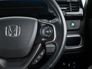 Минивэн Honda Stepwgn Spada 2019 года, 2679050 рублей, Москва