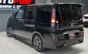 Минивэн Honda Stepwgn Spada 2020 года, 2597000 рублей, Красноярск
