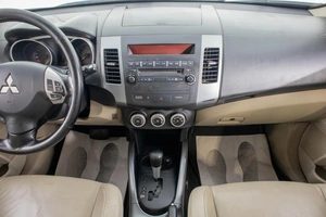 Внедорожник Mitsubishi Outlander 2008 года, 1199000 рублей, Барнаул