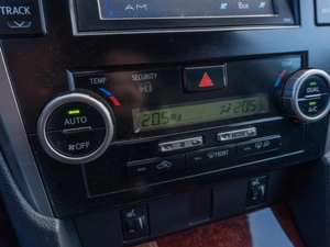 Седан Toyota Camry 2013 года, 1579000 рублей, Саратов
