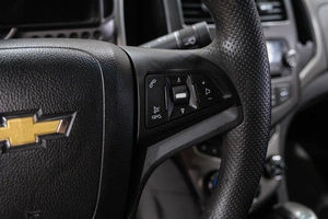 Седан Chevrolet Aveo 2013 года, 569000 рублей, Новокузнецк