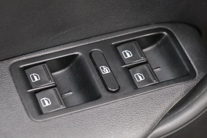 Седан Volkswagen Polo 2020 года, 1419000 рублей, Омск