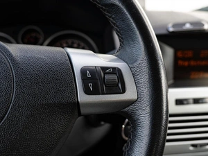 Седан Opel Astra 2014 года, 625000 рублей, Краснодар
