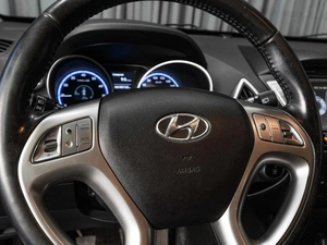 Внедорожник Hyundai ix35 2011 года, 1049000 рублей, Тюмень