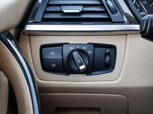 Седан BMW 3 серия 2012 года, 1880000 рублей, Большой Сочи